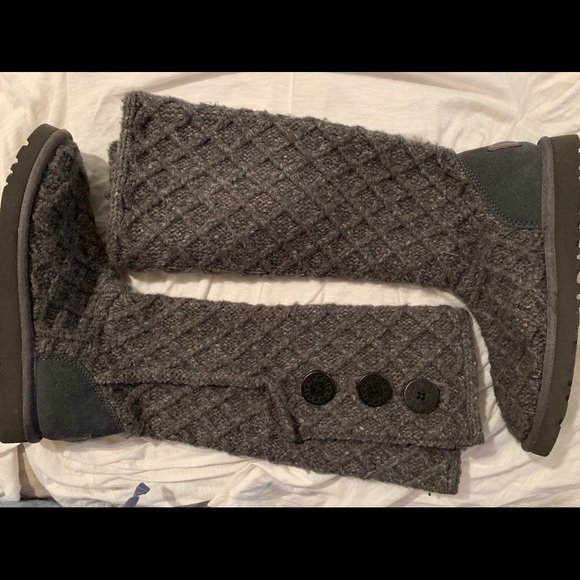 UGG | Classic Grey Cardy Boot Size 7 - Picture 1 of 6